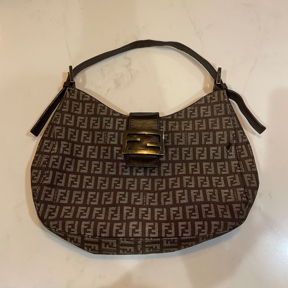 FENDI BAGUETTE